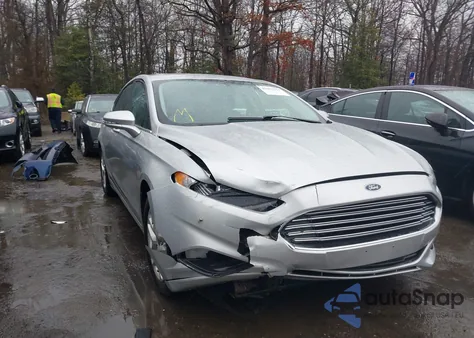 2016 Ford Fusion Se z USA, uszkodzony, nr VIN 3FA6P0HD4GR142428
